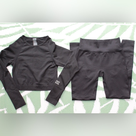 PINK. Sport Set. Small/Medium. - Picture 1 of 1